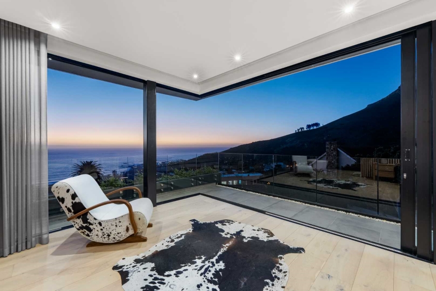 5 Bedroom Property for Sale in Camps Bay Western Cape